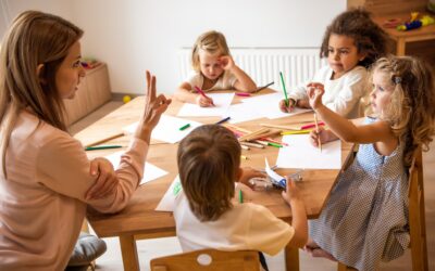 Formation éducateur/crèche : comment devenir un professionnel du secteur de la petite enfance.