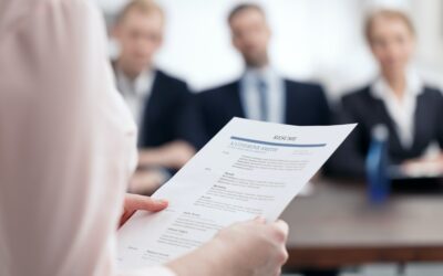 Comment rédiger un CV convaincant pour attirer l’attention des recruteurs