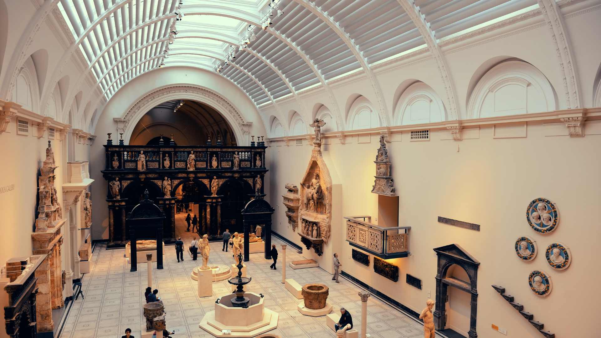 Attaché de conservation du patrimoine