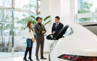 Vendeur automobile : missions, formations et salaire