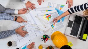 Réunion entre responsable de projets culturels